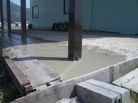 �R���N���[�g�ł�