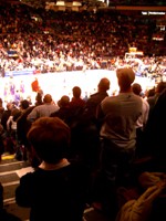 �������̊ϋq