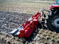 �g���N�^�[�ōk��