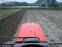 �哤��̍k��