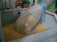 ���~�@��