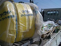 2トン車に積んだ1000ℓタンク